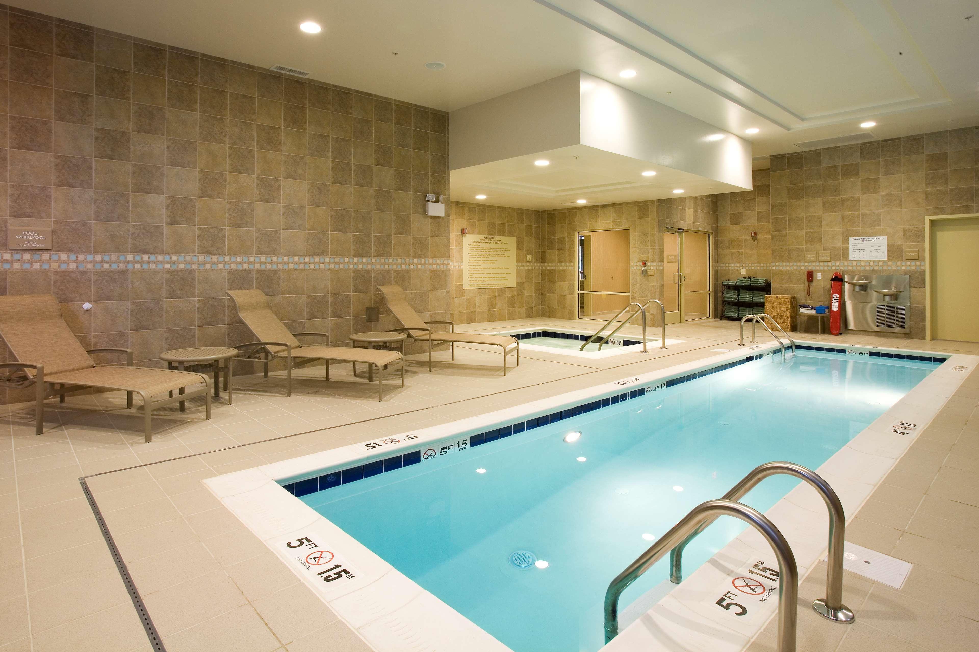 Hilton Garden Inn Shirlington Arlington Ngoại thất bức ảnh