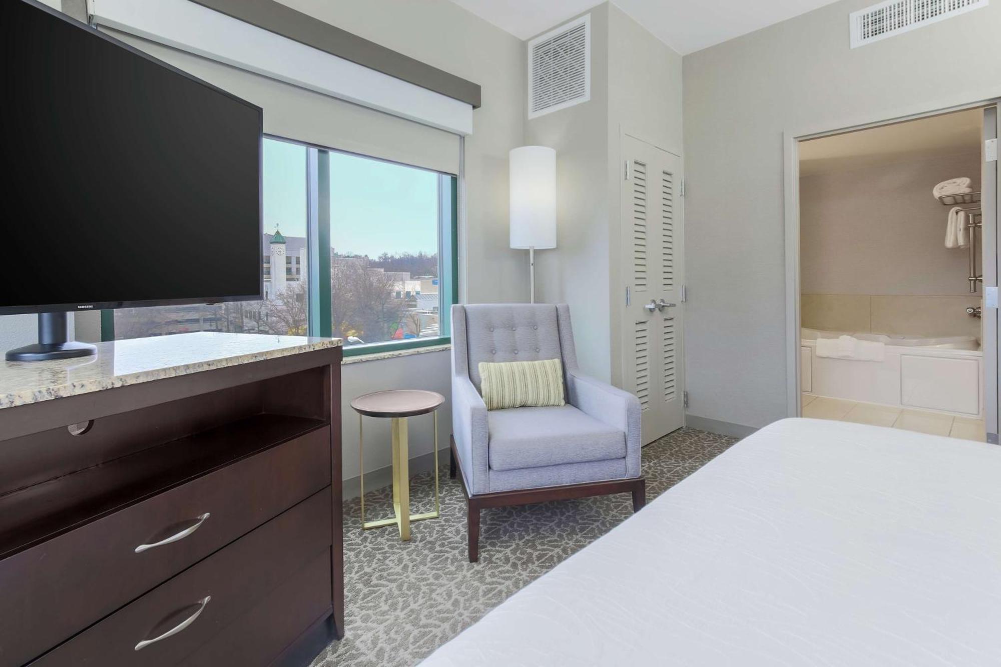 Hilton Garden Inn Shirlington Arlington Ngoại thất bức ảnh