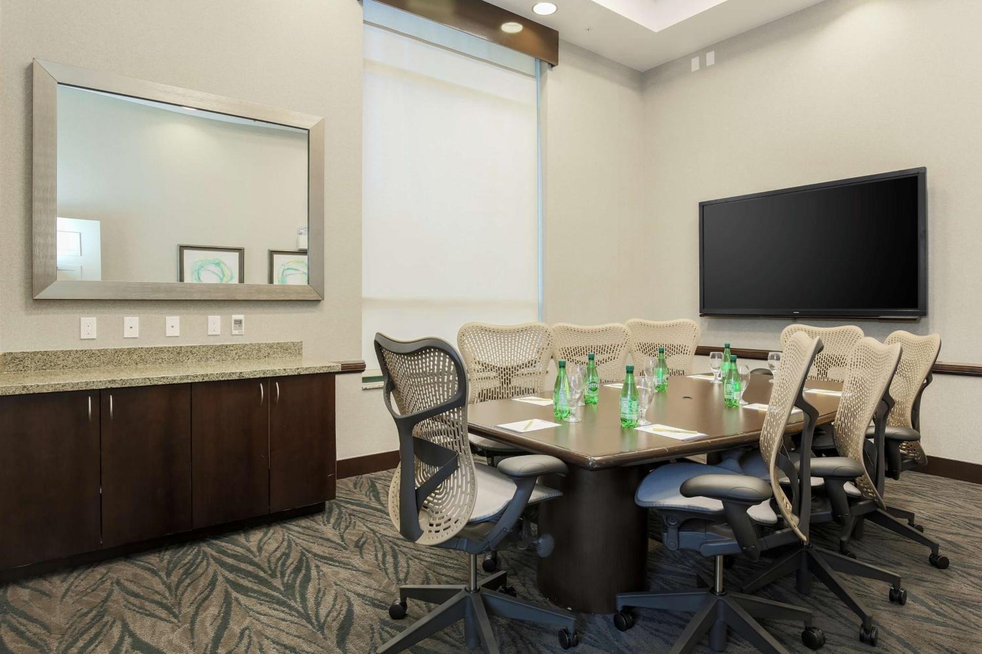 Hilton Garden Inn Shirlington Arlington Ngoại thất bức ảnh