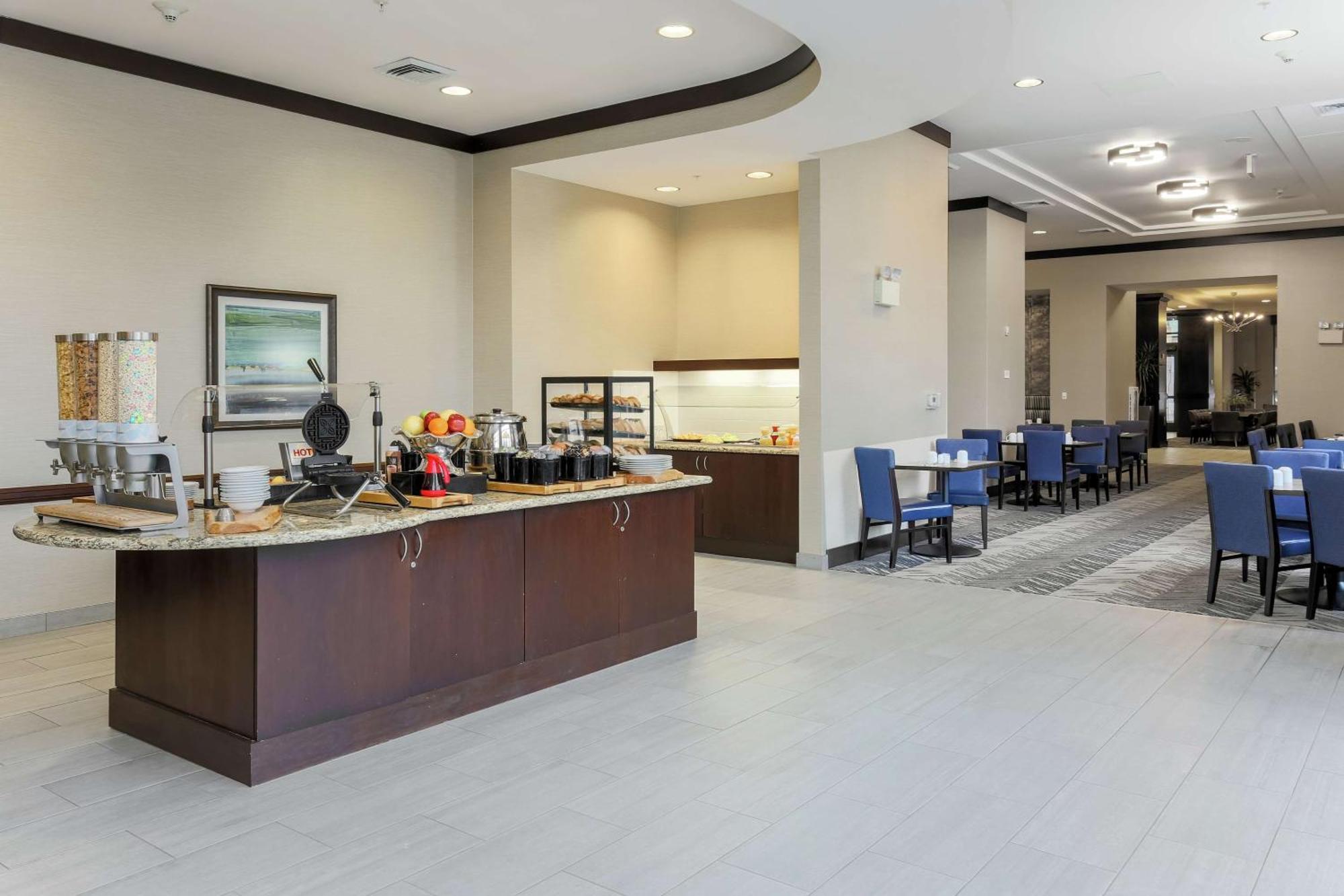 Hilton Garden Inn Shirlington Arlington Ngoại thất bức ảnh