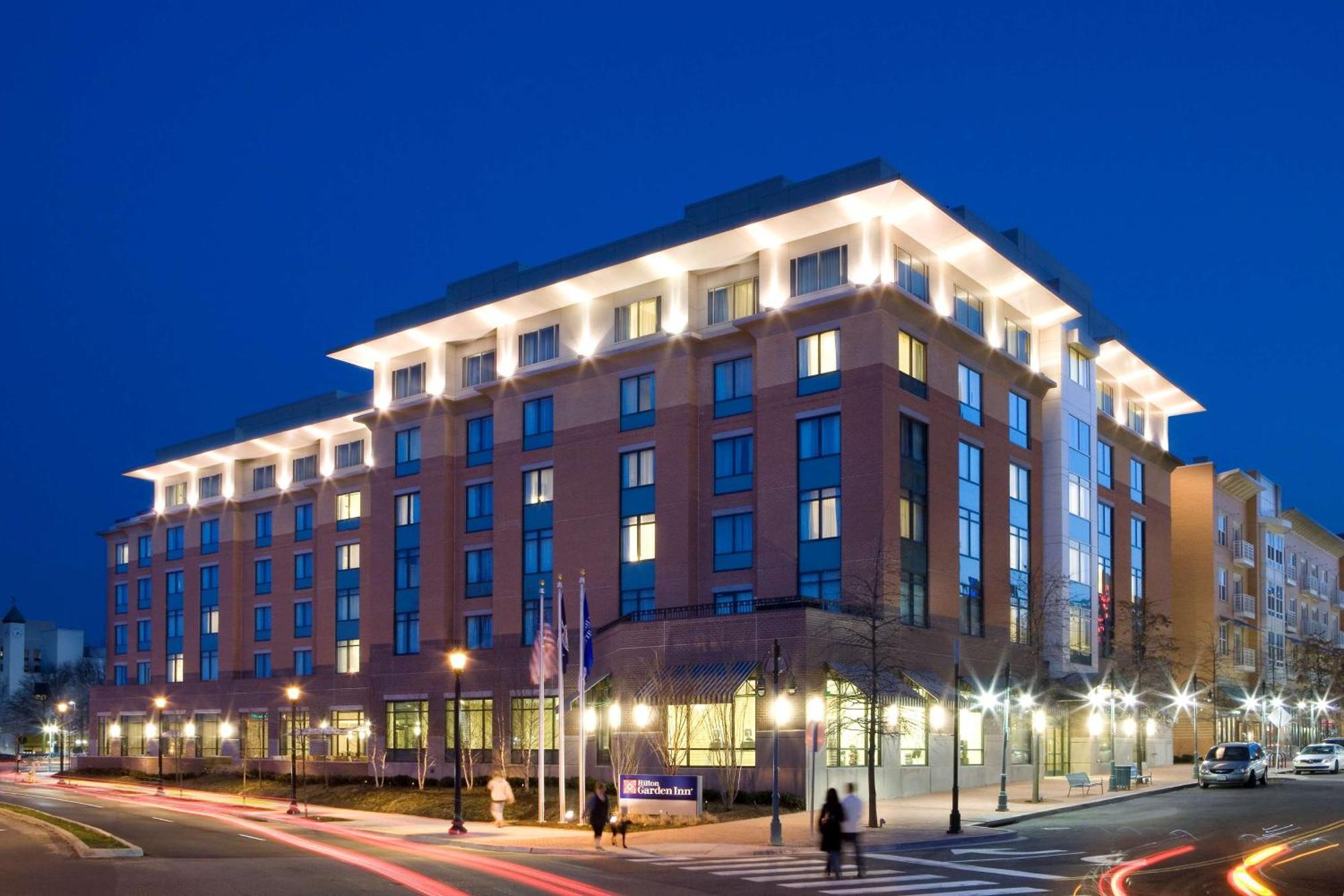 Hilton Garden Inn Shirlington Arlington Ngoại thất bức ảnh